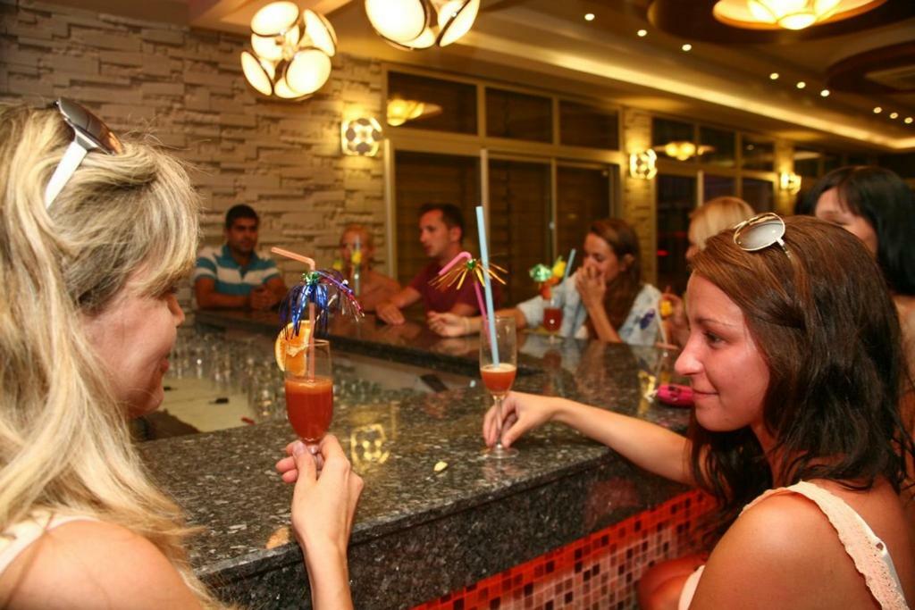 Alanya Beach Hotel Экстерьер фото
